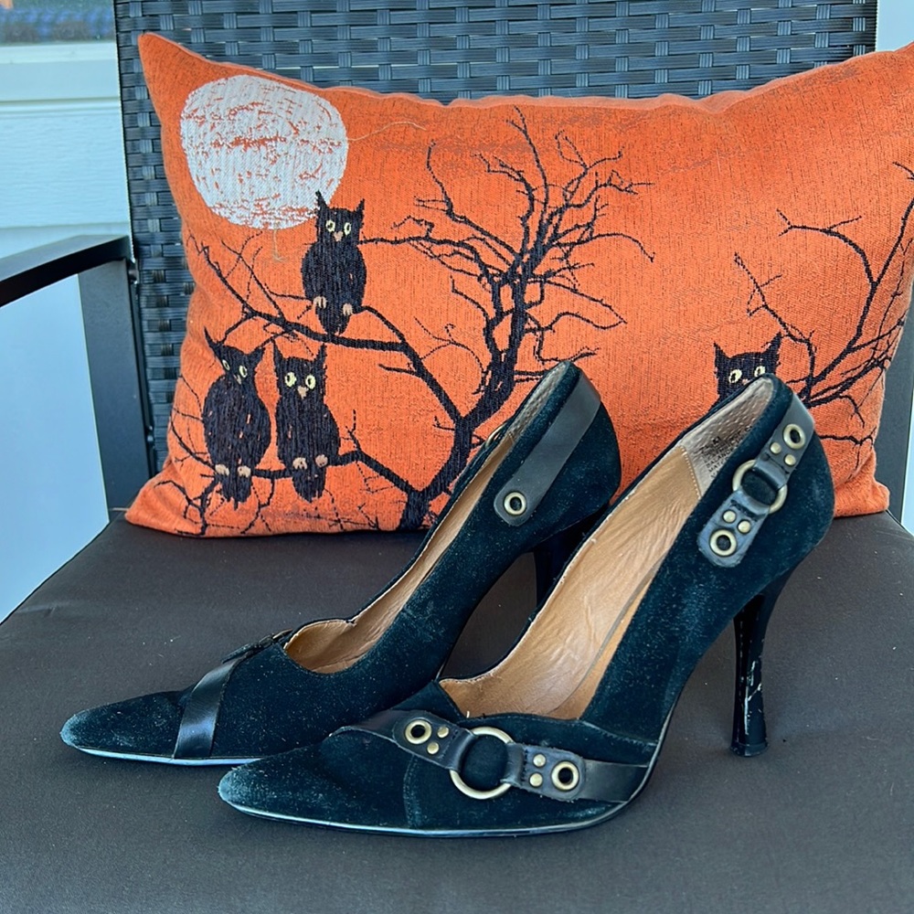 MIA Heels